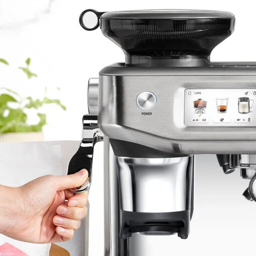 Sage Barista Touch Impress Stainless Steel Met €49 Gratis Koffie En Barista Pack T.w.v. €169 -Koffie Korting Winkel Sage Barista Touch Impress puck systeem ce58536f 1256 4318 a5a1 5dd8d1e45cc3