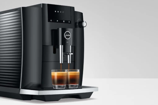 JURA E4 Piano Black (EA) Met €54 Gratis Koffie én 2+1 Jaar Extra Garantie -Koffie Korting Winkel jura e4 koffiemachine espreesso