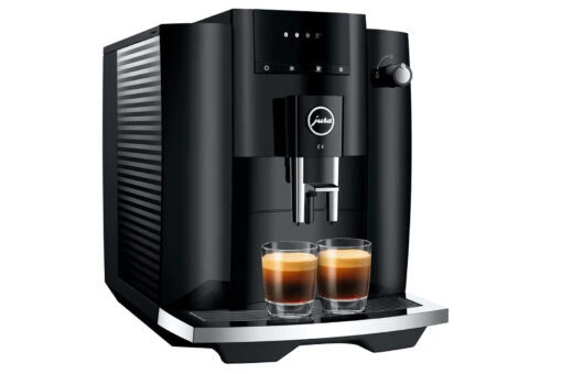 JURA E4 Piano Black (EA) Met €54 Gratis Koffie én 2+1 Jaar Extra Garantie -Koffie Korting Winkel jura e4 koffiemachine zijkant