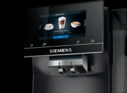 Siemens EQ.700 Classic - Piano Black - TP703R09 Met €49 Gratis Koffie -Koffie Korting Winkel siemens TP703R09 koffiemachine front piano black scaled